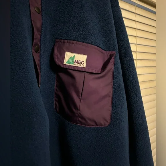 Unisex MEC 50 Year Anniversary Fleece Sweater - Picture 3 of 7